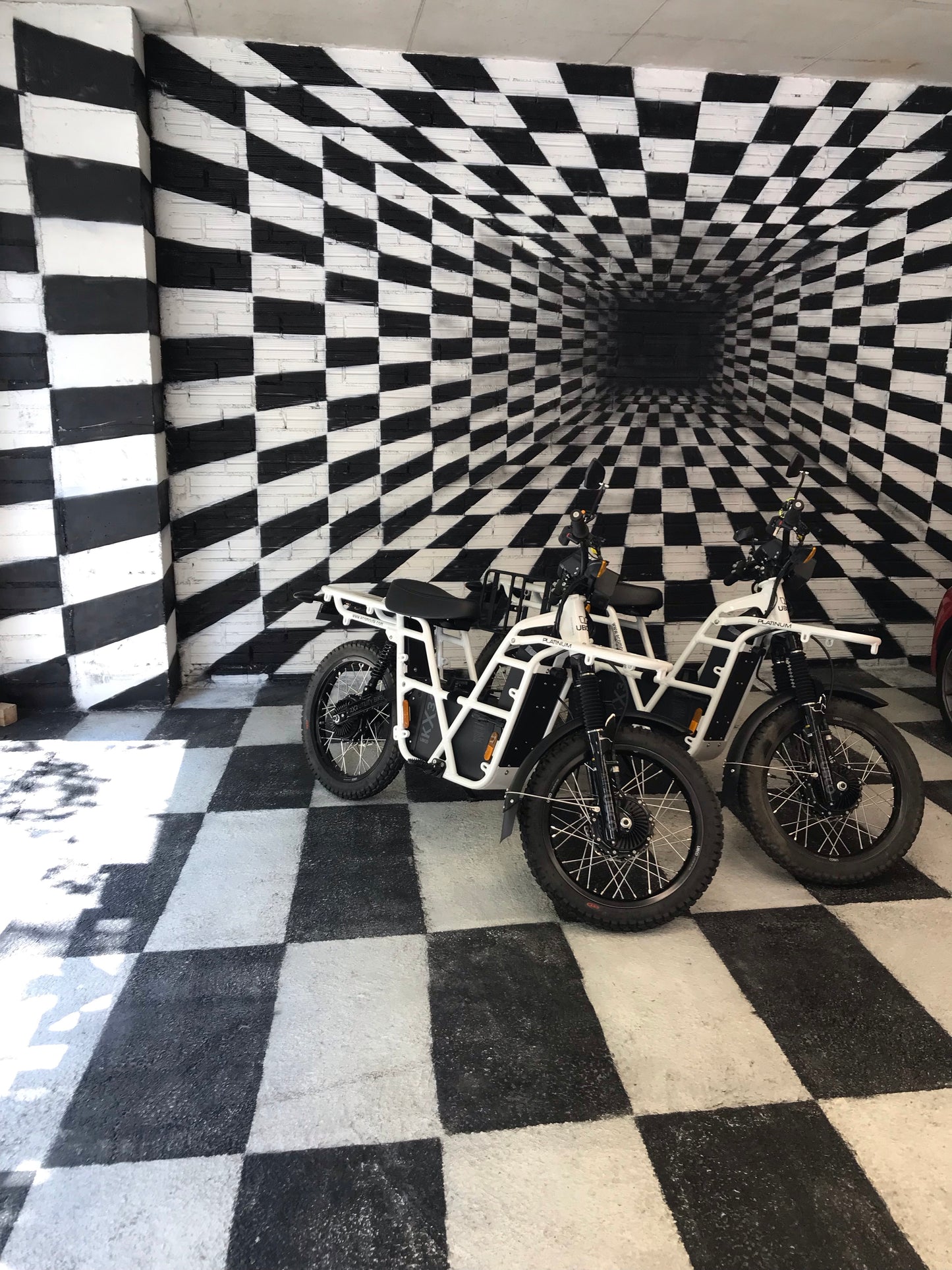 UBCO BIKES 2X2